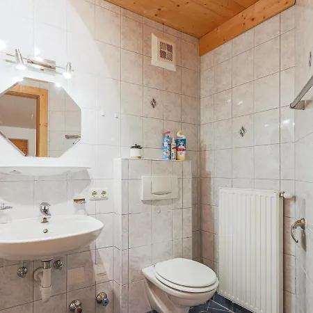 Igl Hof 4 Holiday home *